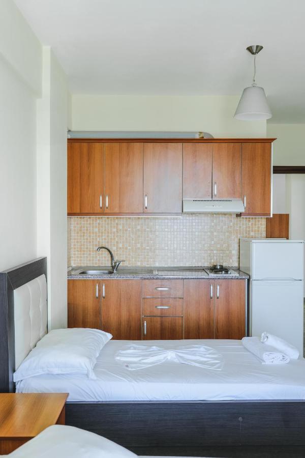 Summer Dream Hotel Saranda Extérieur photo